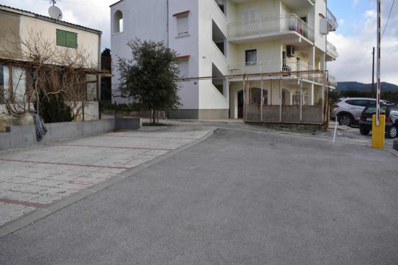 Apartment Alfa Split Ngoại thất bức ảnh
