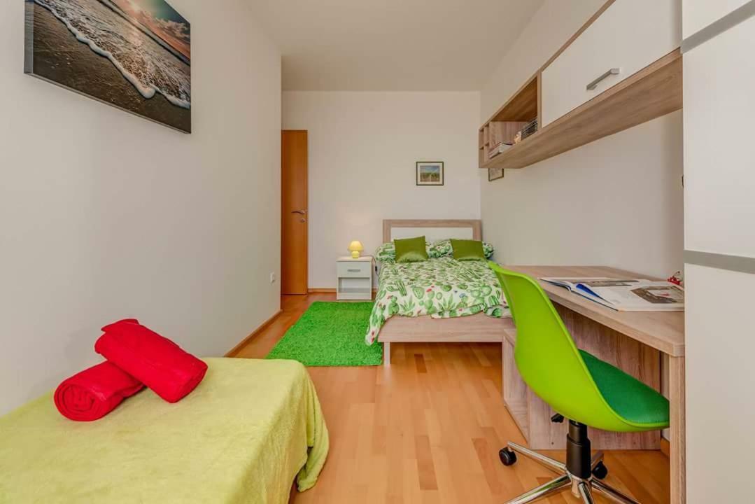 Apartment Alfa Split Ngoại thất bức ảnh