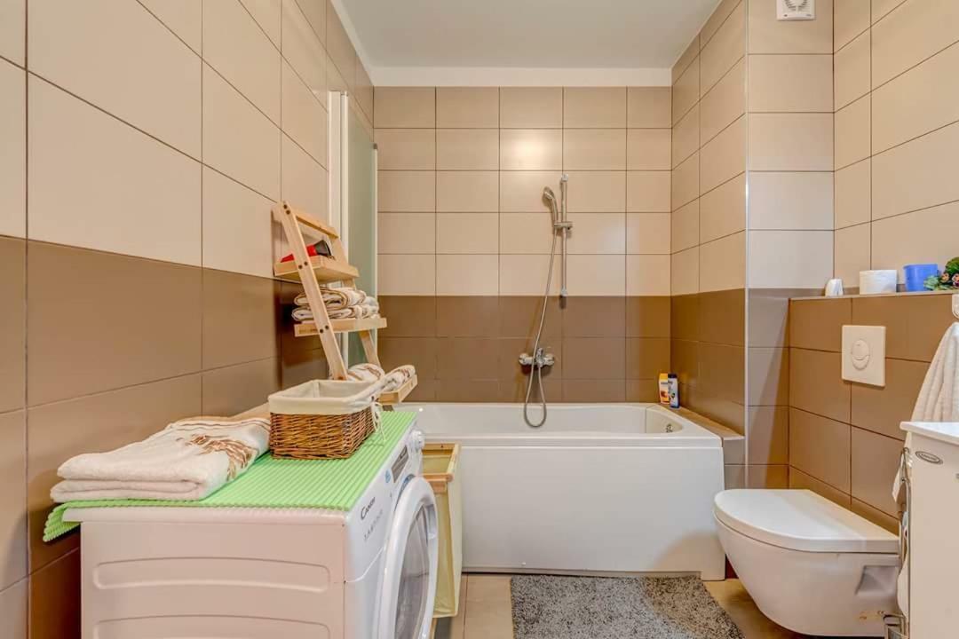 Apartment Alfa Split Ngoại thất bức ảnh