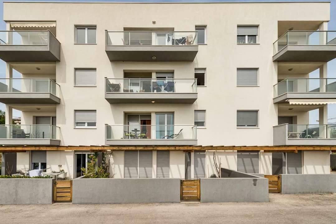 Apartment Alfa Split Ngoại thất bức ảnh