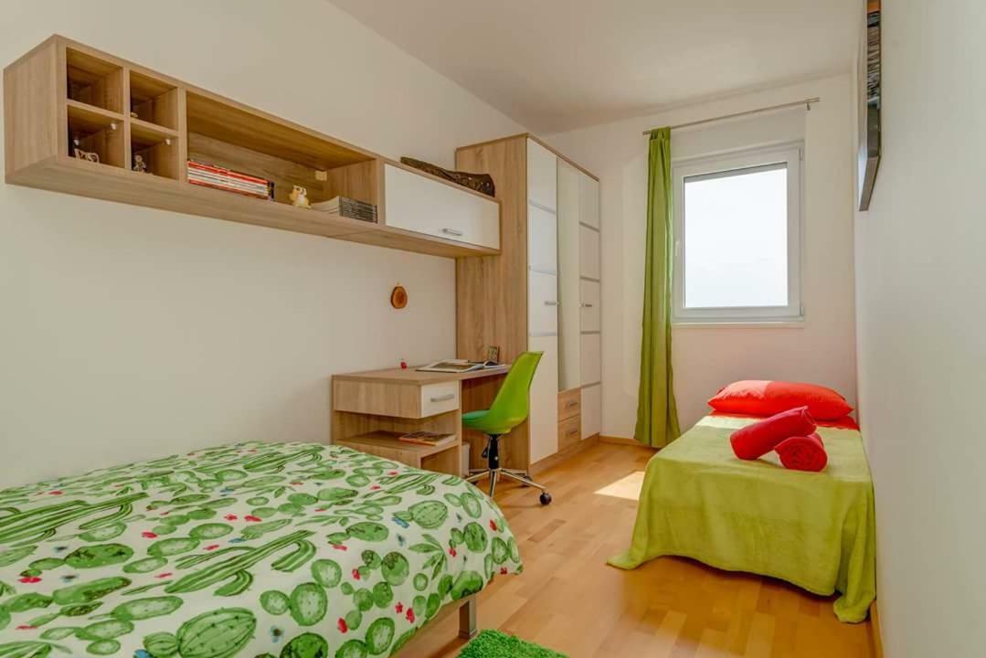 Apartment Alfa Split Ngoại thất bức ảnh